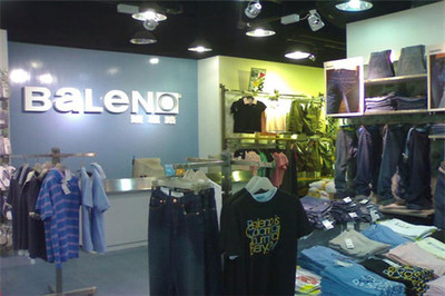 如何成功開設和管理服裝鞋帽連鎖零售店